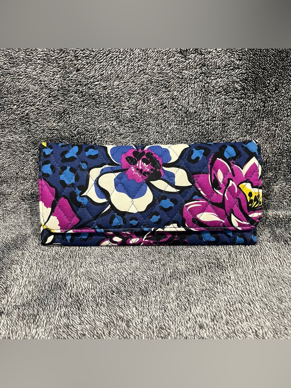 Vera Bradley Trifold Organizer Wallet